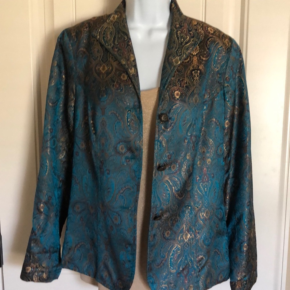 Gorgeous dressy jacket